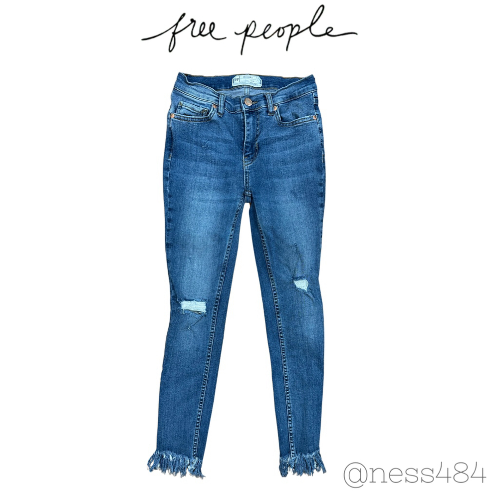 Free People Blue Denim Jeans Distressed Frayed Hem Skinny Womens Size 24